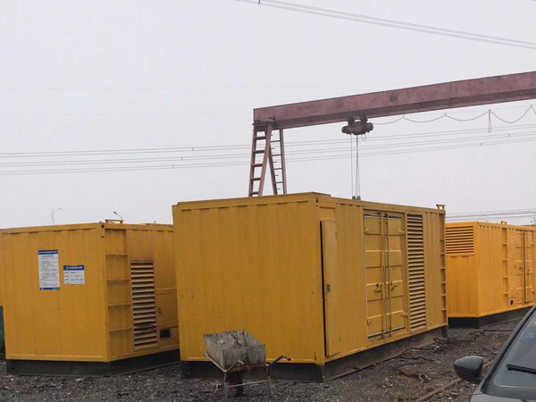 昌邑100kw柴油发电机组每小时油耗？